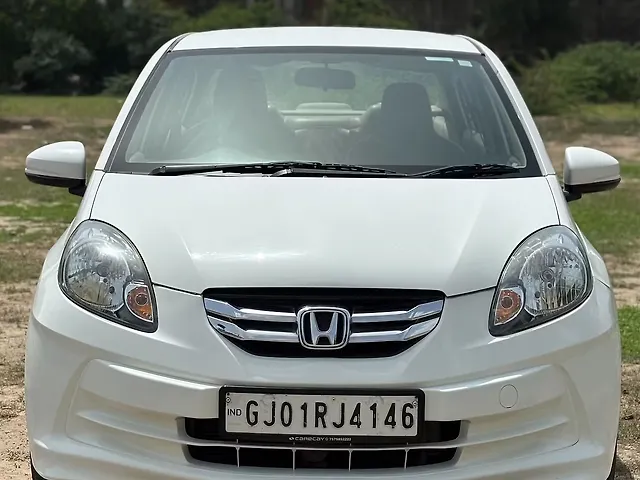 Used 2015 Honda Amaze in Ahmedabad Used 2015 Honda Amaze in Ahmedabad
