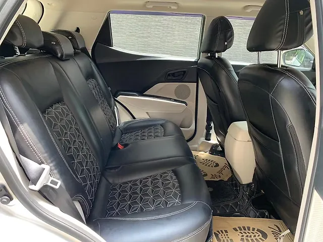 Used Mahindra XUV300 [2019-2024] 1.2 W6 [2019-2019] in Delhi