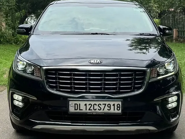 Used 2020 Kia Carnival in Delhi Used 2020 Kia Carnival in Delhi