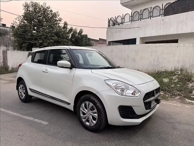Used 2021 Maruti Suzuki Swift in Jalandhar