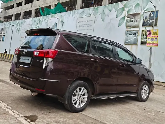 Used Toyota Innova Crysta [2016-2020] 2.7 GX 8 STR [2016-2020] in Mumbai
