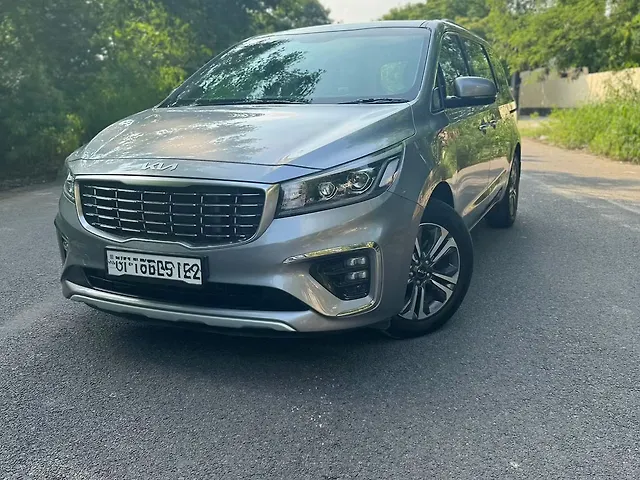 Used 2022 Kia Carnival in Delhi Used 2022 Kia Carnival in Delhi