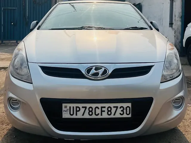 Used 2011 Hyundai i20 in Kanpur