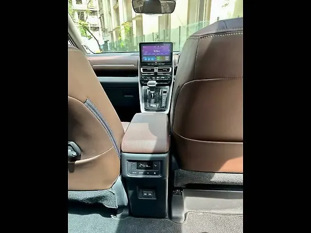 Used Toyota Innova Hycross ZX (O) Hybrid (Electric + Petrol) Automatic (e-CVT) 7 STR in Chennai