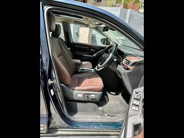 Used Toyota Innova Hycross ZX (O) Hybrid (Electric + Petrol) Automatic (e-CVT) 7 STR in Chennai