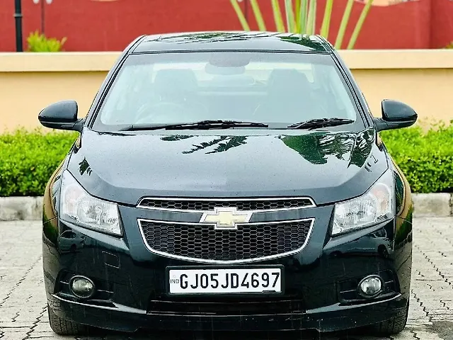 Used 2013 Chevrolet Cruze in Surat