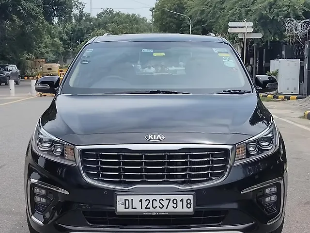 Used 2020 Kia Carnival in Delhi Used 2020 Kia Carnival in Delhi