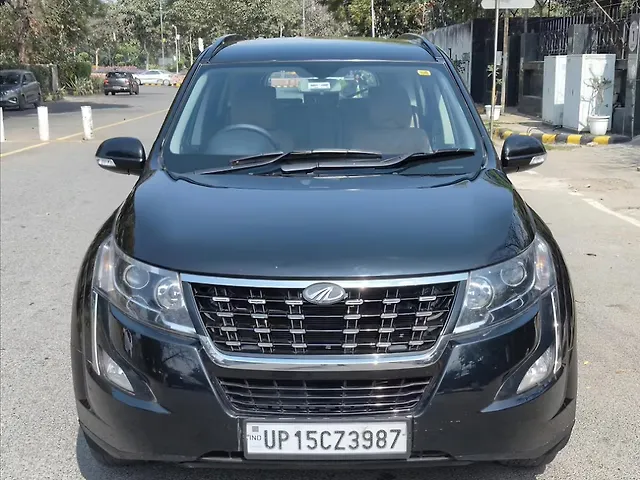 Used 2019 Mahindra XUV500 in Delhi