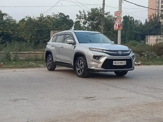 Used 2024 Toyota Urban Cruiser Hyryder in Delhi Used 2024 Toyota Urban Cruiser Hyryder in Delhi