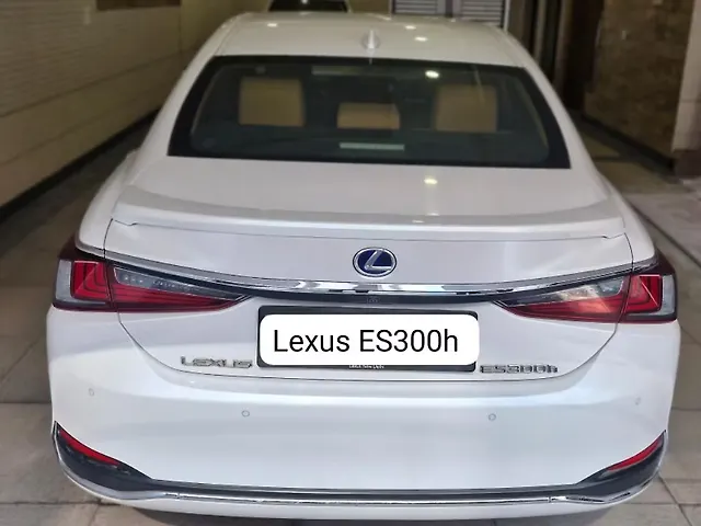 Used Lexus Old Generation ES 2018 300h Luxury in Meerut Used Lexus Old Generation ES 2018 300h Luxury in Meerut