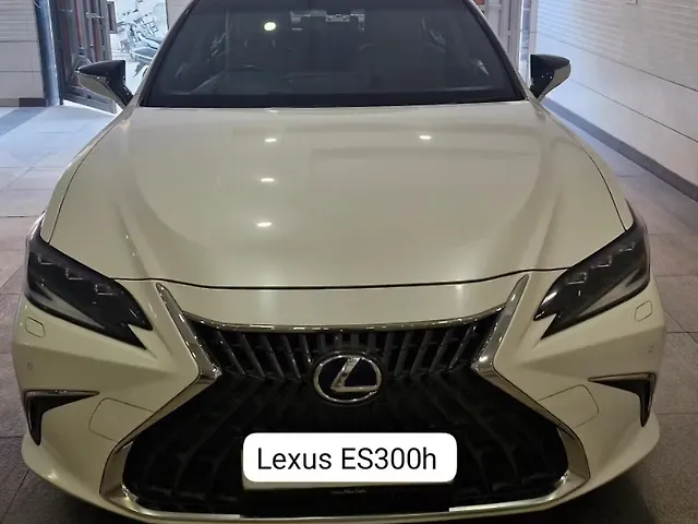 Used Lexus Old Generation ES 2018 300h Luxury in Meerut Used Lexus Old Generation ES 2018 300h Luxury in Meerut