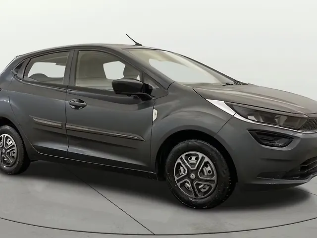 Used 2020 Tata Altroz in Delhi Used 2020 Tata Altroz in Delhi