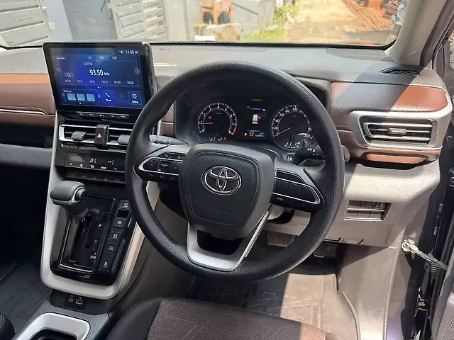 Used Toyota Innova Hycross GX (O) Petrol Automatic (CVT) 7 STR in Chennai Used Toyota Innova Hycross GX (O) Petrol Automatic (CVT) 7 STR in Chennai