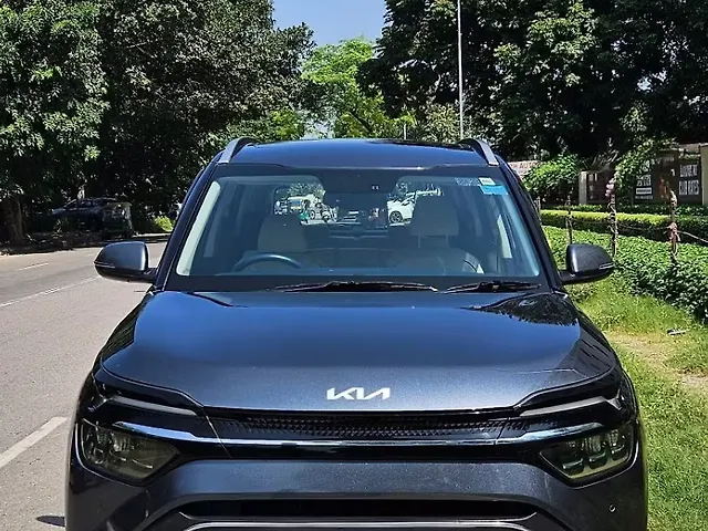 Used 2022 Kia Carens in Chandigarh Used 2022 Kia Carens in Chandigarh