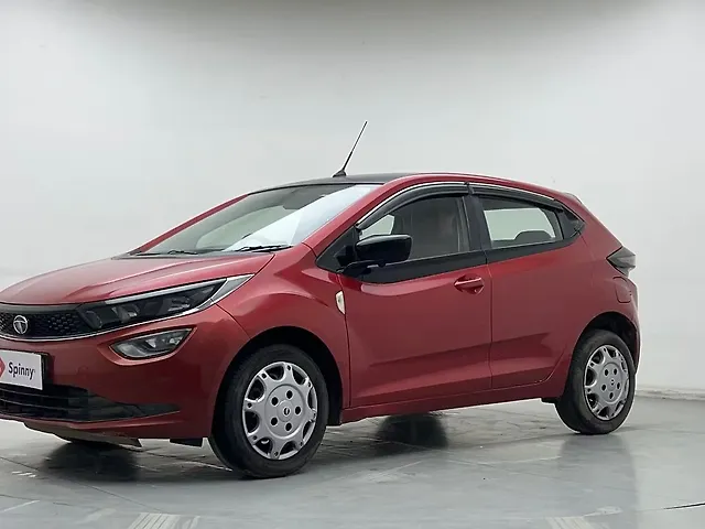 Used 2020 Tata Altroz in Delhi