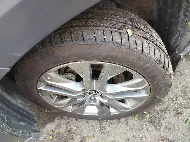 Used Toyota Innova Hycross ZX (O) Hybrid (Electric + Petrol) Automatic (e-CVT) 7 STR in Chennai