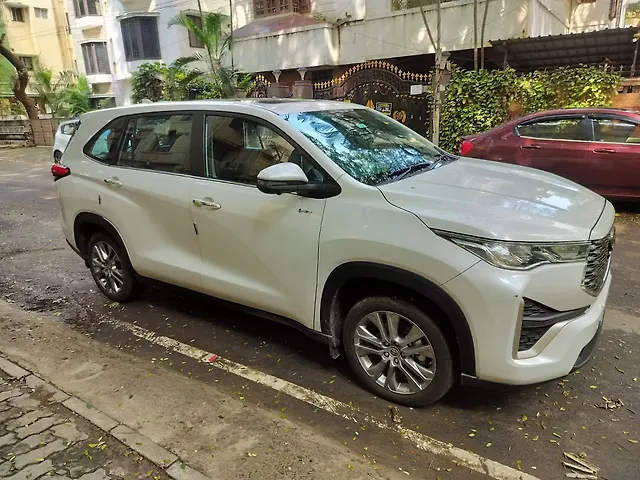 Used Toyota Innova Hycross ZX (O) Hybrid (Electric + Petrol) Automatic (e-CVT) 7 STR in Chennai