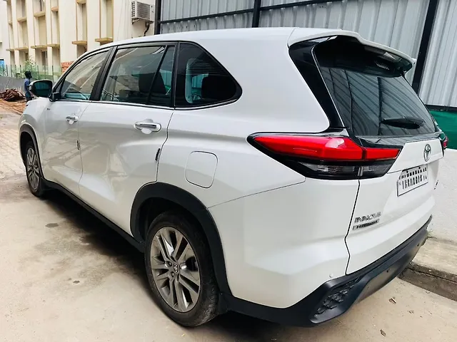 Used Toyota Innova Hycross ZX (O) Hybrid (Electric + Petrol) Automatic (e-CVT) 7 STR in Chennai