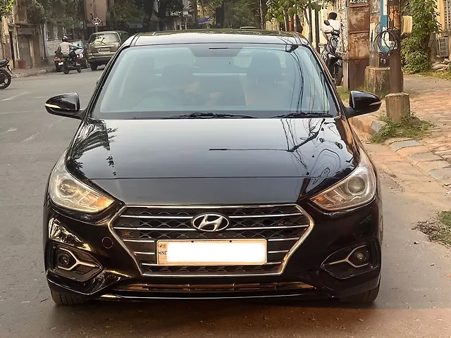 Used 2019 Hyundai Verna in Kolkata