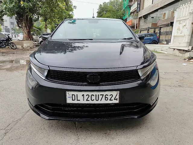 Used 2022 Tata Altroz in Delhi