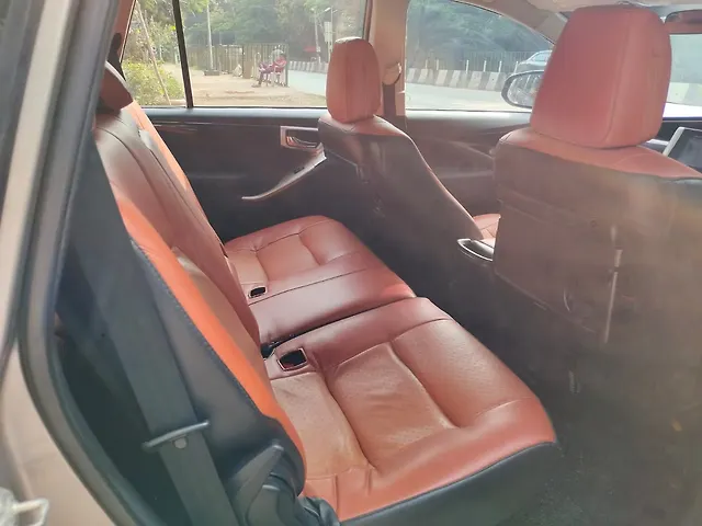 Used Toyota Innova Crysta [2016-2020] 2.4 VX 8 STR [2016-2020] in Bangalore