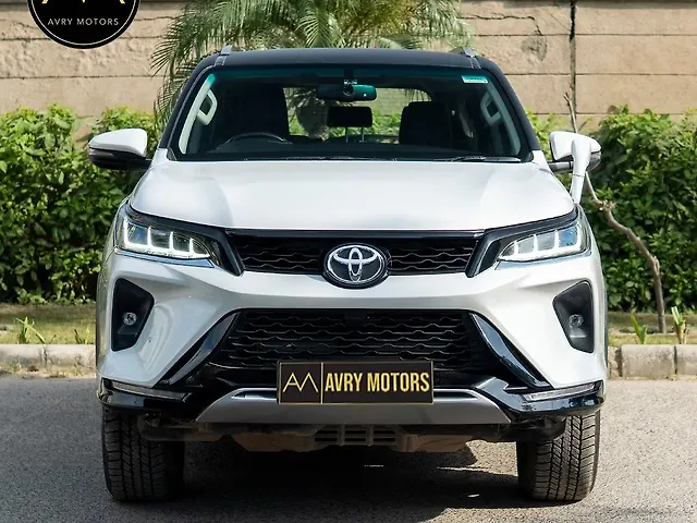 Used 2021 Toyota Fortuner in Delhi