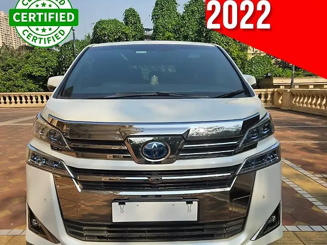 Used 2022 Toyota Vellfire in Mumbai