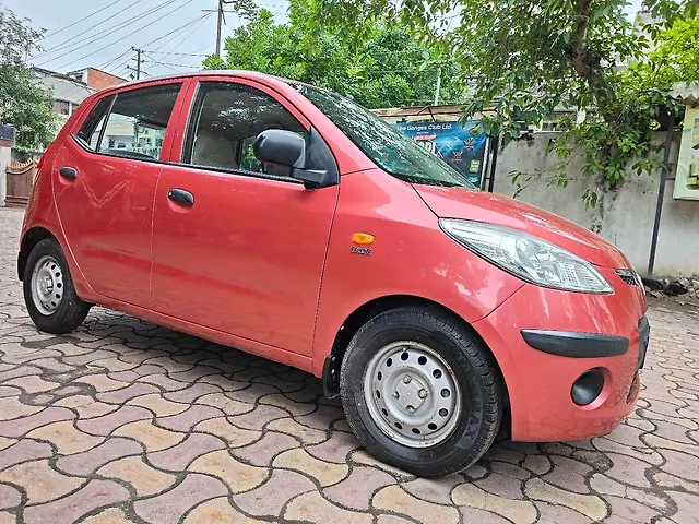 Used 2010 Hyundai i10 in Kanpur