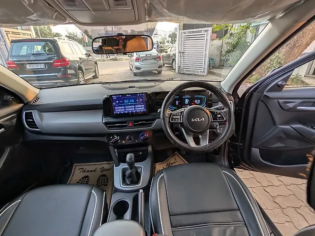 Used Kia Old Generation Seltos 2024 HTE 1.5 Diesel MT in Lucknow