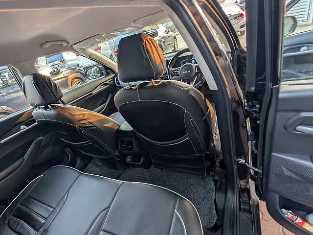 Used Kia Old Generation Seltos 2024 HTE 1.5 Diesel MT in Lucknow