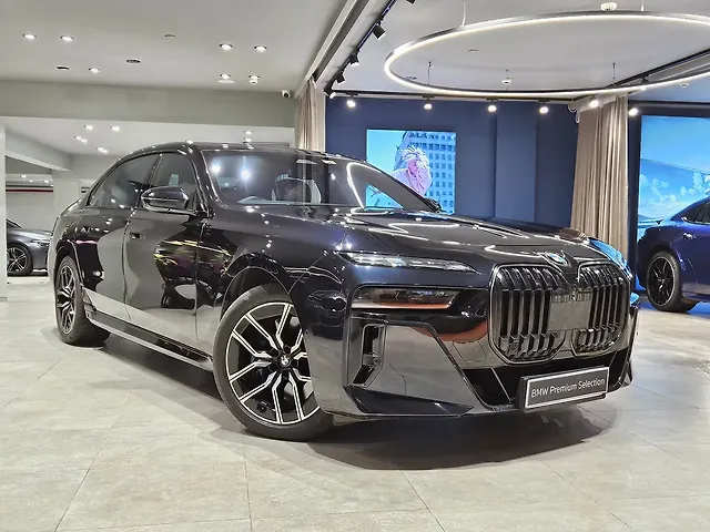 Used 2023 BMW 7-Series in Mumbai