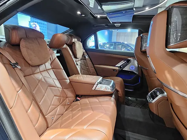 Used BMW 7 Series 740i M Sport in Mumbai