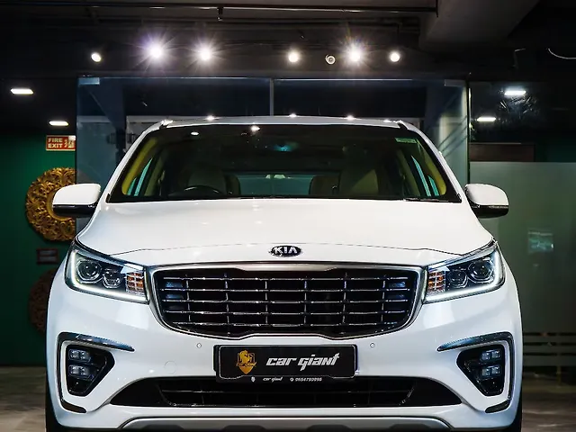 Used 2020 Kia Carnival in Gurgaon