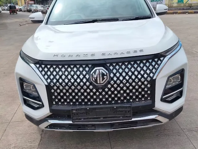 Used 2023 MG Hector Plus in Navi Mumbai