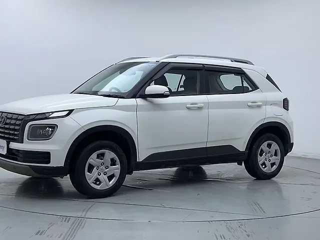 Used 2023 Hyundai Venue in Ghaziabad