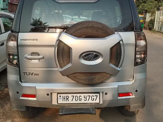 Used 2019 Mahindra TUV300 in Panchkula