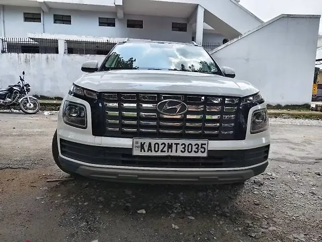Used 2022 Hyundai Venue in Bangalore