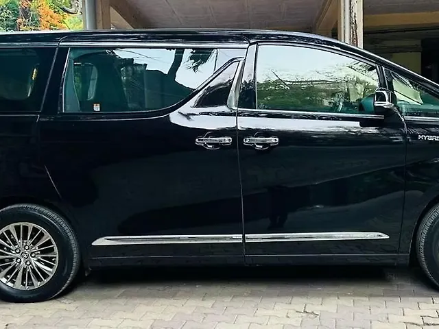 Used Toyota Vellfire [2020-2023] Hybrid in Pune