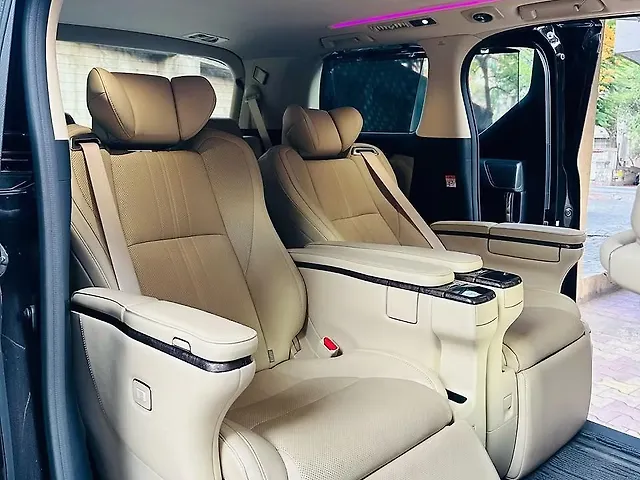 Used Toyota Vellfire [2020-2023] Hybrid in Pune