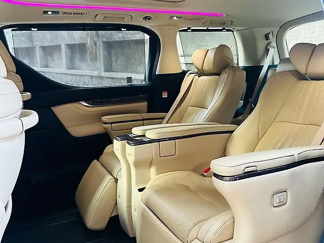 Used Toyota Vellfire [2020-2023] Hybrid in Pune