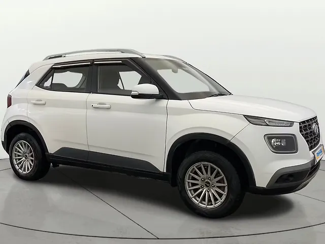 Used 2020 Hyundai Venue in Delhi