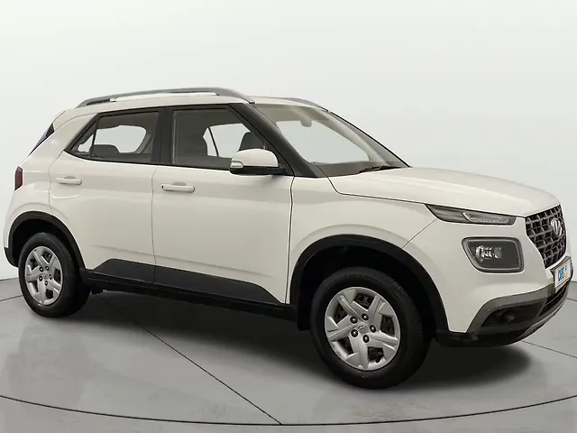 Used 2021 Hyundai Venue in Delhi