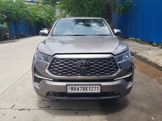 Used 2023 Toyota Innova Hyrcross in Mumbai
