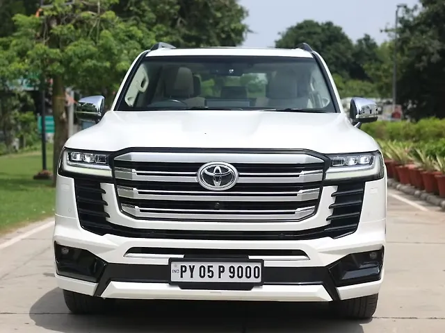 Used 2023 Toyota Land Cruiser in Delhi