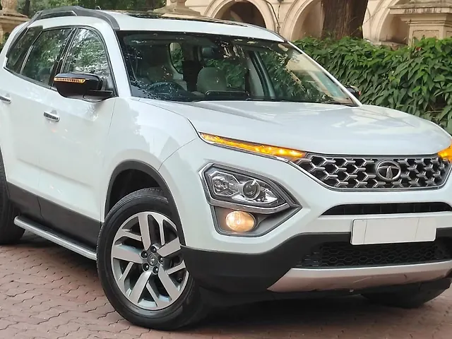 Used 2022 Tata Safari in Mumbai Used 2022 Tata Safari in Mumbai