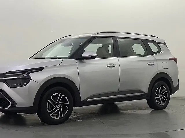 Used 2022 Kia Carens in Ghaziabad