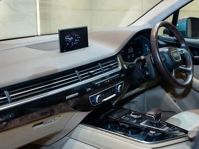 Used Audi Q7 [2015-2020] 45 TDI Technology Pack in Kolkata