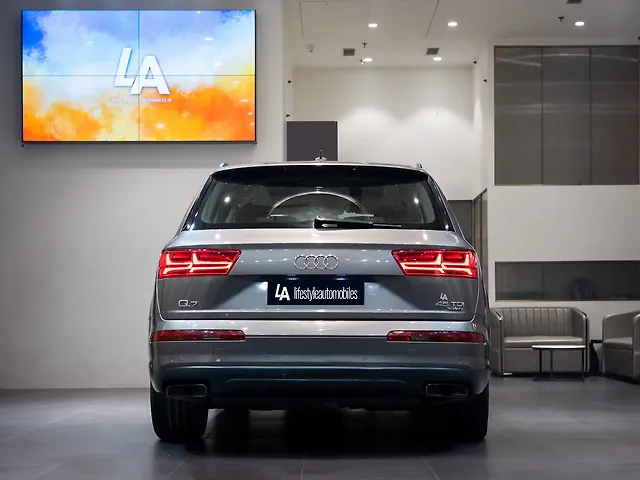 Used Audi Q7 [2015-2020] 45 TDI Technology Pack in Kolkata