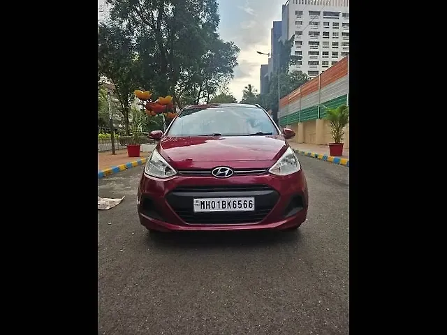 Used 2014 Hyundai Grand i10 in Mumbai Used 2014 Hyundai Grand i10 in Mumbai