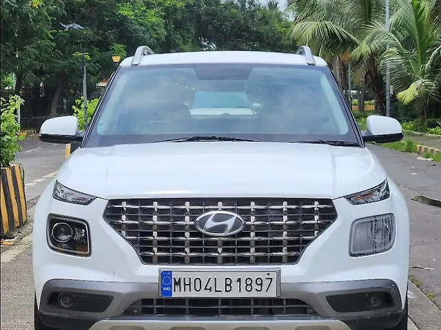 Used 2022 Hyundai Venue in Mumbai
